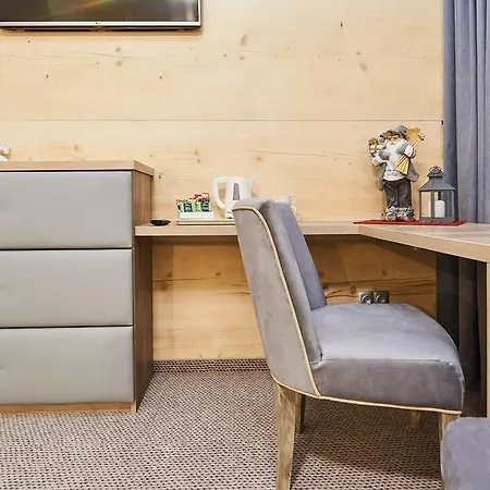 Bed & Breakfast Tatrzanski Bor 3*