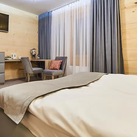 Bed & Breakfast Tatrzanski Bor 3*