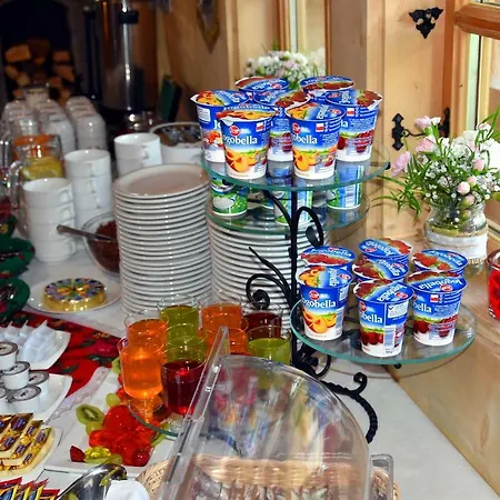 Tatrzanski Bor Bed & Breakfast *
